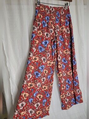 Mexicali Blues Wide Leg Crop Pants Size S/M Floral Cottagecore